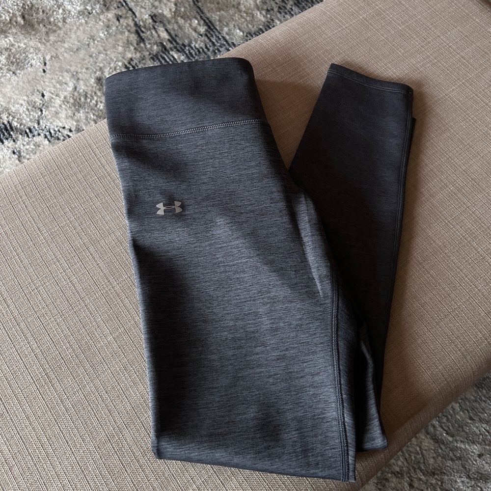 Under armor compression cold gear leggings - Picture 3 of 4